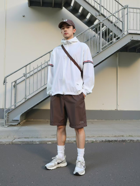 亚依社男装&