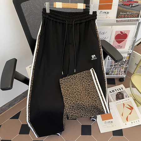 朝戈服饰&